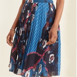 Ann Taylor Floral scarf print Pleated  Skirt-petite 2